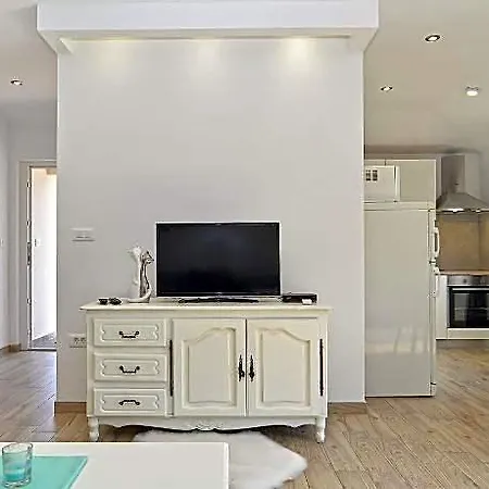 House 2219 Ξενοδοχείο Vodnjan