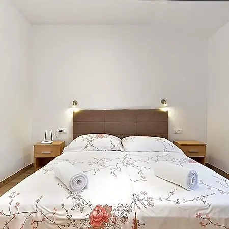 Ξενοδοχείο House 2219