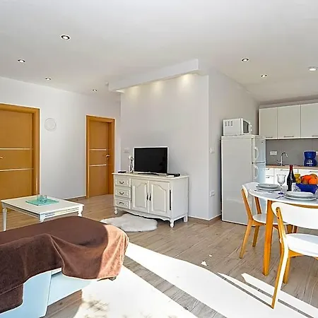 Ξενοδοχείο House 2219